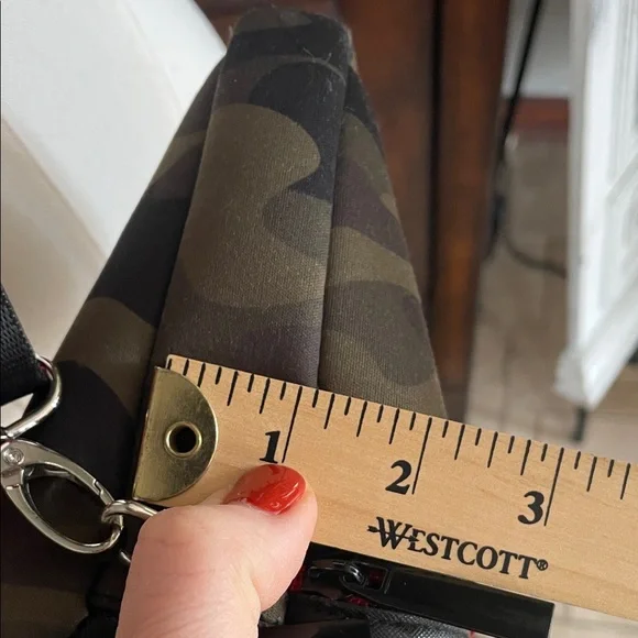 Camouflage Crossbody with Red Accent - Haute Shore neoprene - Picture 14 of 14